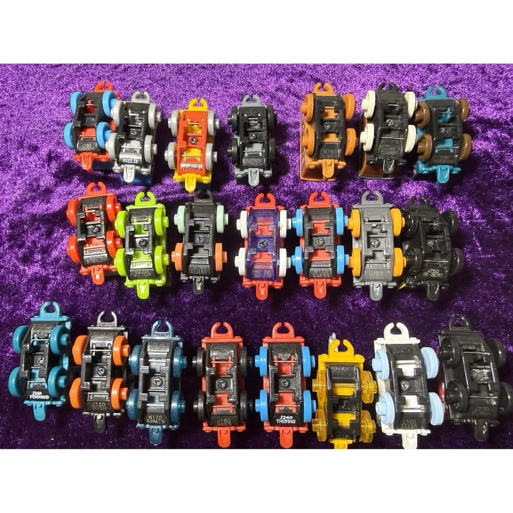 Thomas Train Minis‎ Lot Mixed Micro Engine Trains Mini Pretend Play Toys